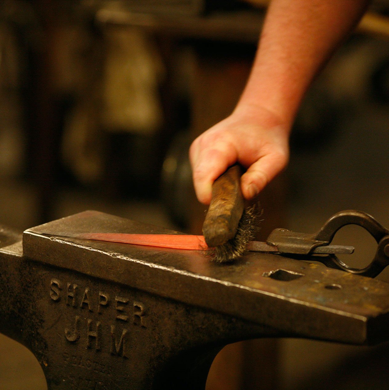 Forging a Mini Anvil - Blacksmithing 